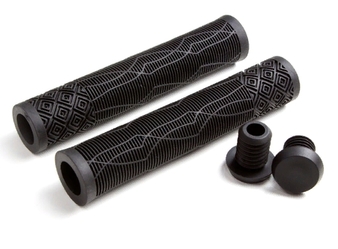 Ручки на руль Clarks С132 резиновые 168мм, пластик. заглушки, черные (2021)