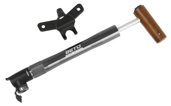 Насос Beto 257 мм с деревянной ручкой (2018)
