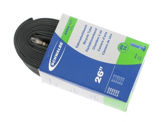 Камера Schwalbe AV14 Extra Light 26x1.50-2.35 авто ниппель (2020)